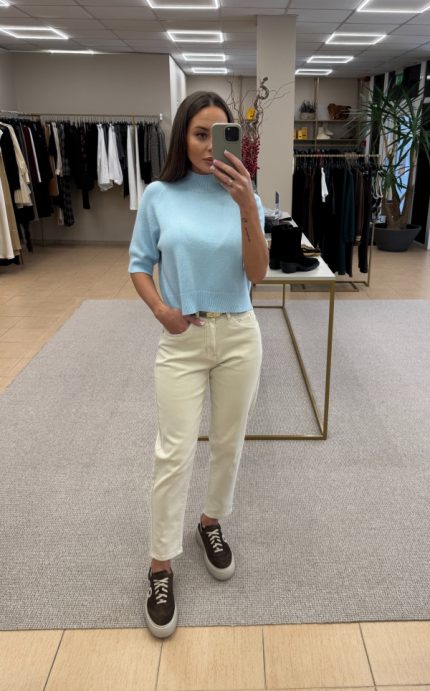 Baziniai itin patogaus modelio nude džinsai