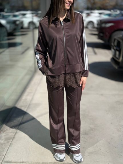 Išskirtinis rudas Vicolo laisvalaikio kostiumėlis su nėriniais