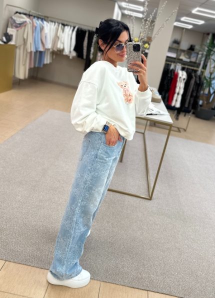 Sezono MUST HAVE džinsai su siuvinėjimais